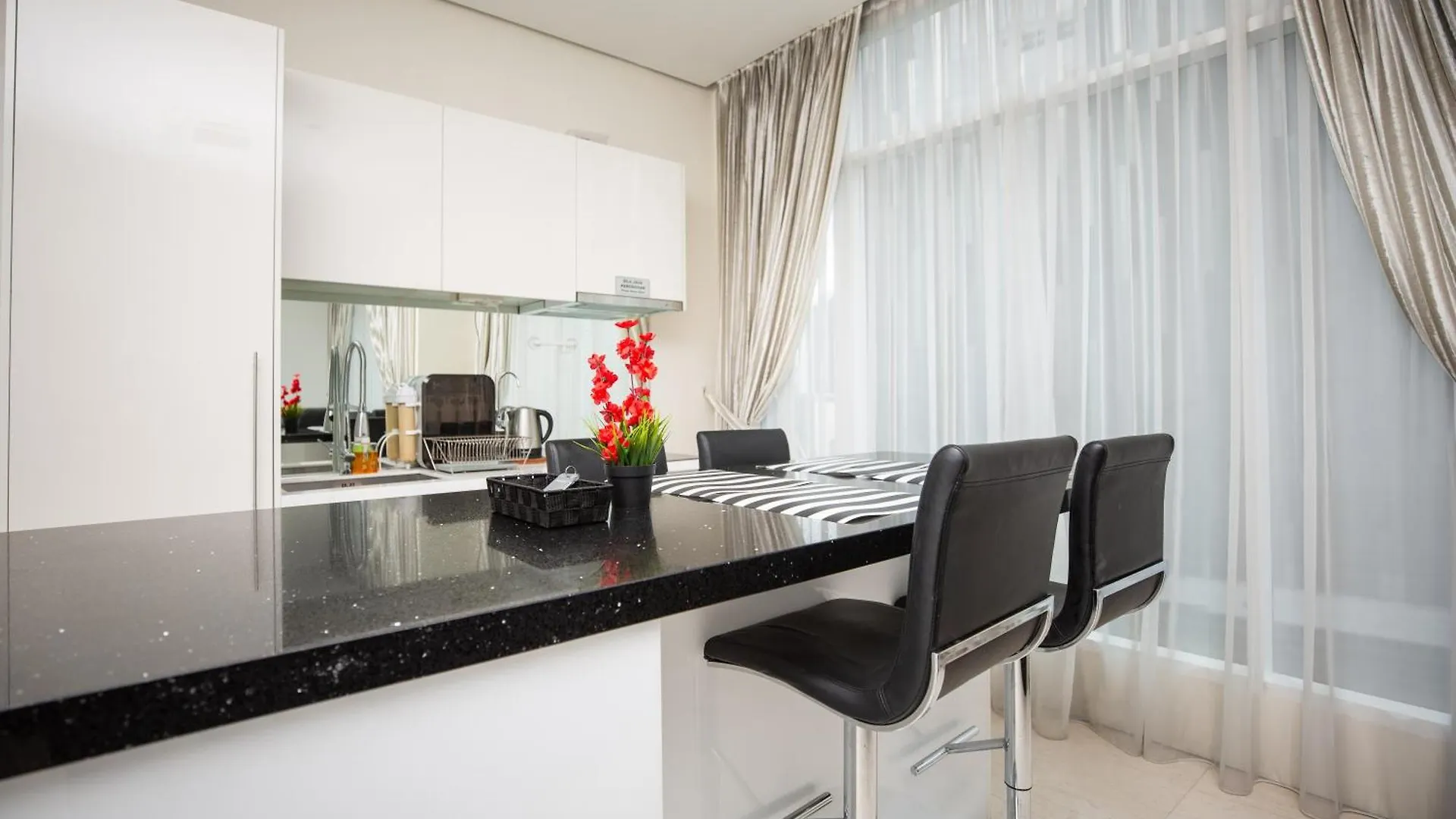 Soho Suites Pavilion By Lsa Κουάλα Λουμπούρ Μαλαισία